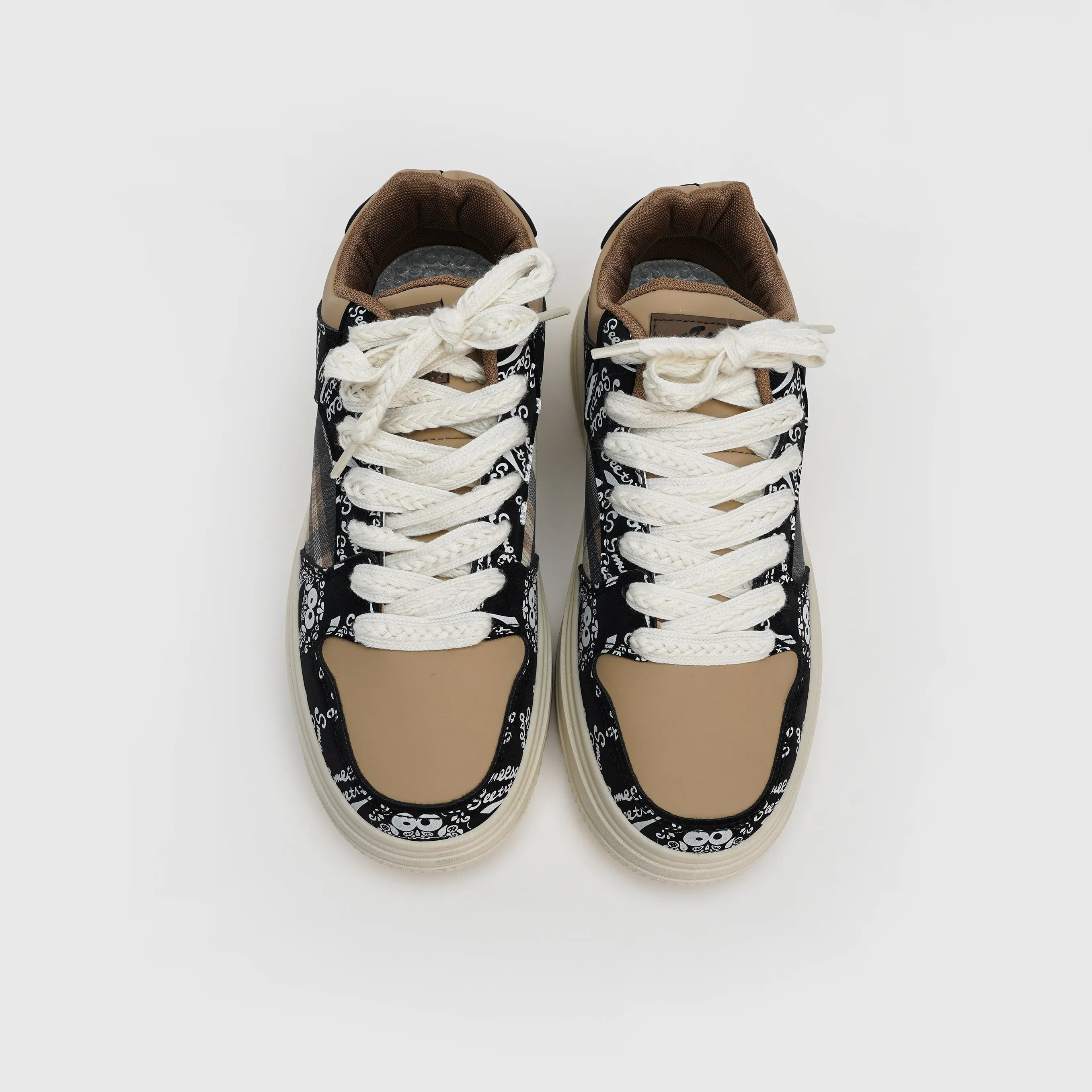 24068-Black stylish Design All Seasons sneaker for men
