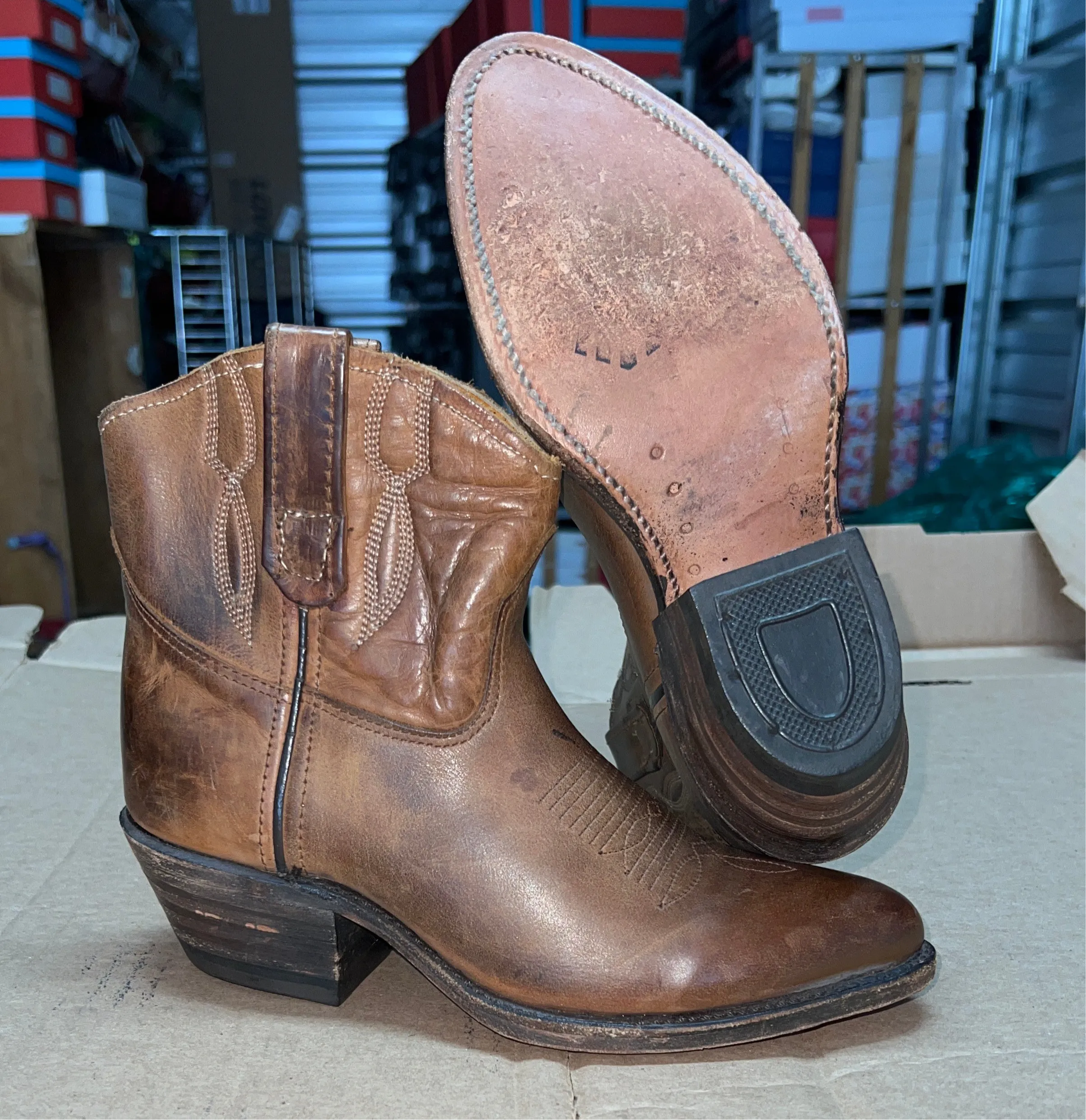 HH Brown bench made western boot  38M, brown leather