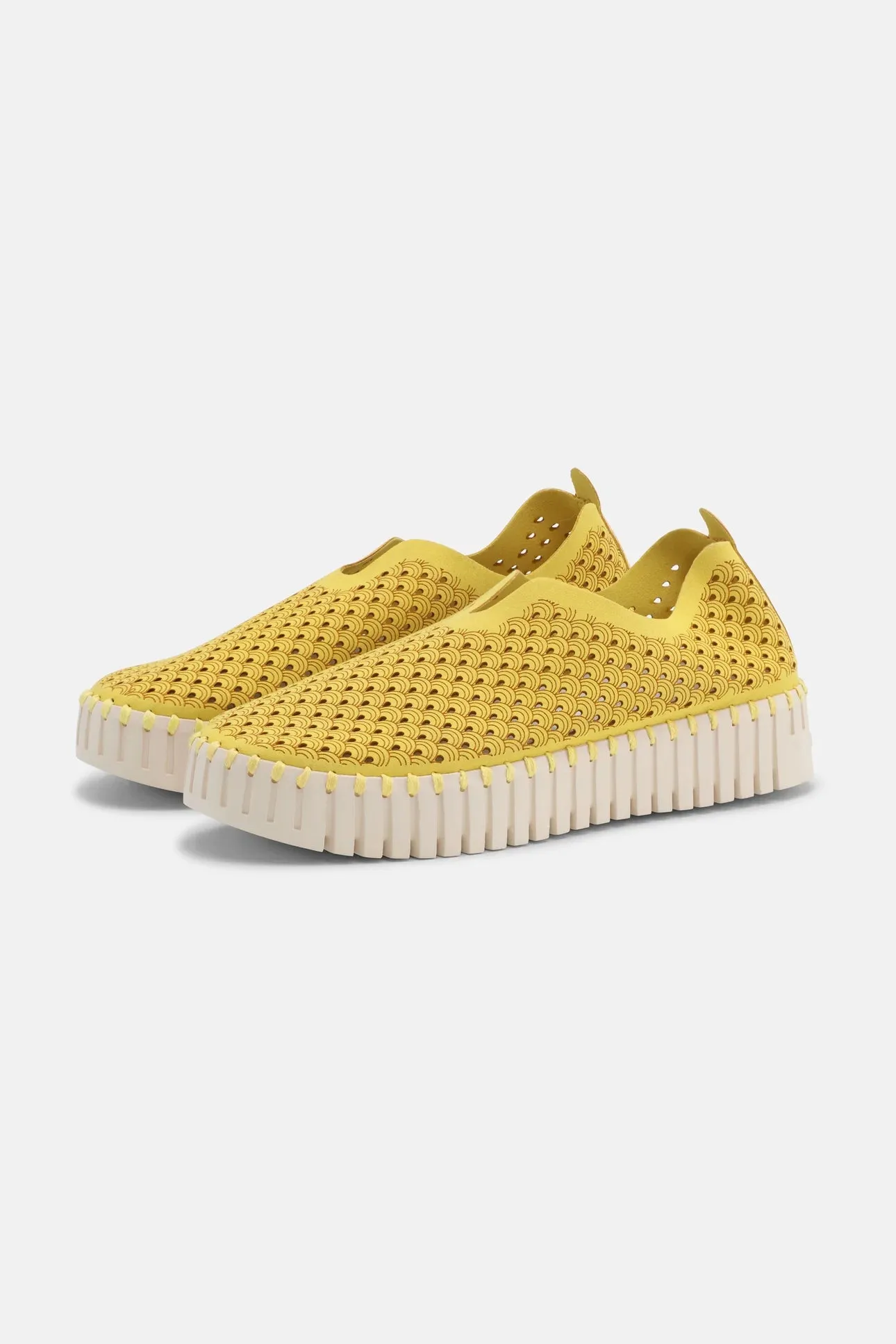 Ilse Jacobsen Platform Tulip Shoe Golden