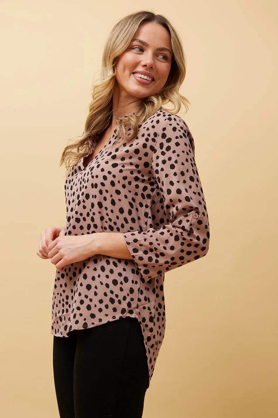 SPICY ANIMAL PRINT BLOUSE