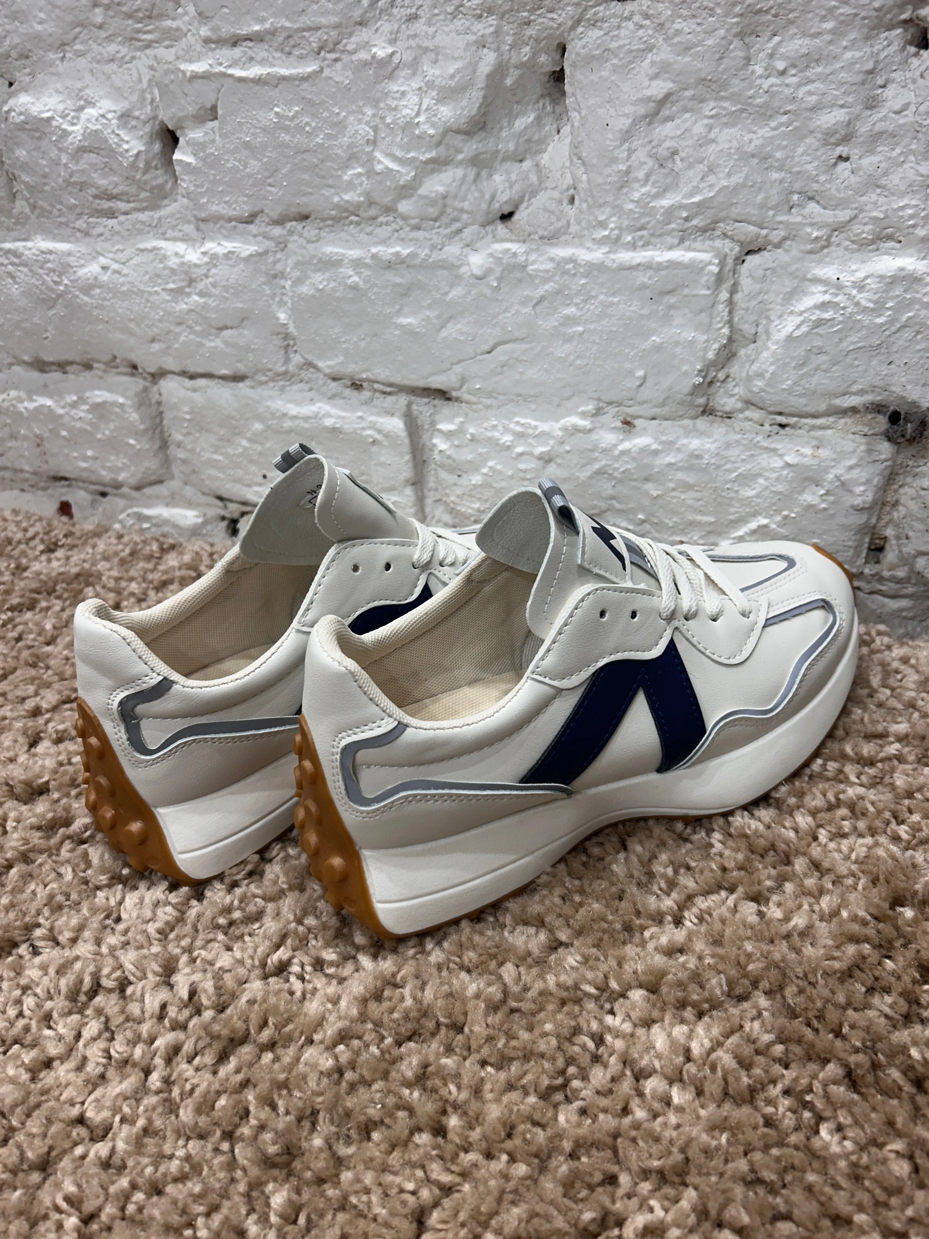 The Nomad Effortless Chunky Lace Up In Navy