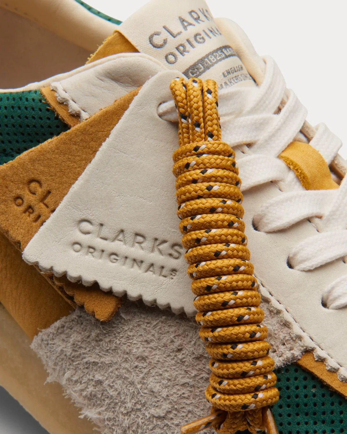 Tor Run Brown / Orange Low Top Sneakers